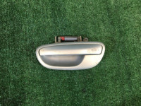 Manilla de la puerta delantera izquierda SUBARU OUTBACK OEM 62150AA540 BPE 2005 gold 39J
