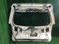 バックドア SUBARU LANCASTER OEM 60800AE040, 63011AE020, 84251AE060 BH9 BHE BH5 1999 white / grey 8K2