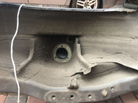 Guarda-lamas traseiro esquerdo SUBARU FORESTER OEM 51402FC052 SF5 SF9 2000 black 47A