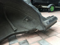 บังโคลนหลังขวา SUBARU FORESTER OEM 51402FC042 SF5 SF9 2000 black 47A