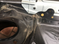 บังโคลนหลังขวา SUBARU FORESTER OEM 51402FC042 SF5 SF9 2000 black 47A