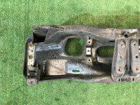 フロントメンバー SUBARU FORESTER OEM 20100FA003 SF5 SF9 2000 EJ201