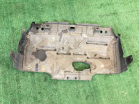 Protección del motor SUBARU FORESTER OEM 56410FC000 SF5 SF9 2000 black 47A