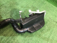 Caja del filtro de aire SUBARU FORESTER OEM 46020FC010, 46032AC070, 46021FC020, 16520AA032, 16520AA021 SF5 2000 EJ201