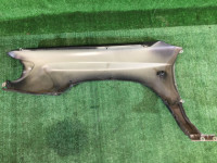右前翼子板 SUBARU FORESTER OEM 57120FC000 SF5 SF9 2000 black 47A
