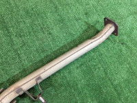 ท่อไอเสียท่อนกลาง SUBARU FORESTER OEM 44200FA121 SF5 2000 EJ201