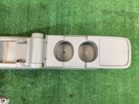 グローブボックス・アームレスト высокий SUBARU FORESTER OEM 92173SA000ND, 92113FE100ND, 92114SA040ND, 92136FE000ND SG5 SG9 SG 2005 48W
