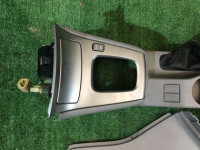 グローブボックス・アームレスト высокий SUBARU FORESTER OEM 92173SA000ND, 92113FE100ND, 92114SA040ND, 92136FE000ND SG5 SG9 SG 2005 48W