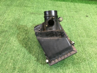 Caja del filtro de aire SUBARU FORESTER OEM 46052SA000 SG5 2005 EJ205