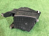 Caja del filtro de aire SUBARU FORESTER OEM 46052SA000 SG5 2005 EJ205