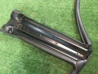 Borracha da porta esquerda SUBARU FORESTER OEM 63521SA010, 63563SA010 SG5 SG9 2005 48W