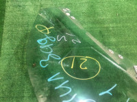 Right front door glass SUBARU FORESTER OEM 61011SA020 SG5 SG9 2005