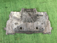 แผ่นกันใต้เครื่อง 56410SA000 SUBARU FORESTER