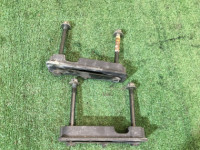 สเปเซอร์หน้า 20511AE000, 20510AE030 SUBARU FORESTER