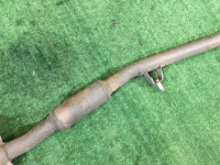 ท่อไอเสียท่อนกลาง SUBARU FORESTER OEM 44200FE180 SG5 2003 EJ202