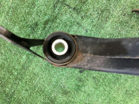 Travesaño trasero SUBARU LEGACY OEM 20152AG000 BLE BPE BP5 BL5 BP9 2004 EZ30