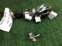 Conjunto de fechaduras SUBARU LEGACY OEM 57491AG640 BLE 2004 grey 45A