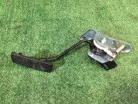 แป้นคันเร่ง 36010AG000 SUBARU LEGACY