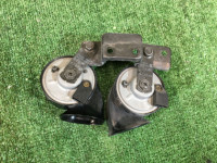 Buzinas SUBARU LEGACY OEM 86012AG030, 86012AG020 BLE BPE BP5 BL5 2004 EZ30