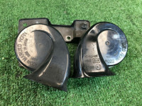 Buzinas SUBARU LEGACY OEM 86012AG030, 86012AG020 BLE BPE BP5 BL5 2004 EZ30