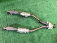 Exhaust manifold Штаны SUBARU LEGACY OEM 44620AA180, 44620AA170 BLE 2004 EZ30