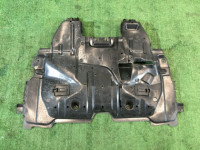 แผ่นกันใต้เครื่อง 56410SA090 SUBARU FORESTER
