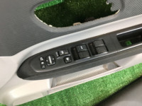 车门饰板 SUBARU FORESTER OEM 94210SA620JA, 94210SA630JA ,94210SA630JA, 94221SA310JA SG5 SG9 2006 black 32J