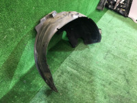 右前轮内衬 SUBARU FORESTER OEM 59110SA022 SG5 SG9 SG 2006 black 32J