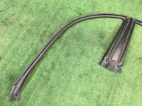 左ドアウェザーストリップ SUBARU FORESTER OEM 63521SA010, 63563SA010 SG5 SG9 SG 2006 black 32J