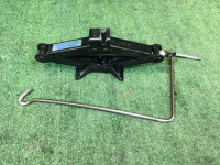 แม่แรง 97030FA070, 97032AA000 SUBARU LEGACY