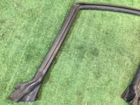 Borracha da porta direita SUBARU LEGACY OEM 62710AC100 BG9 BG5 1997 Silver 406