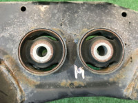 Travesaño trasero SUBARU LANCASTER OEM 20152AE000 BH9 BHE BH5 BE5 BE9 BEE 2000 EJ254