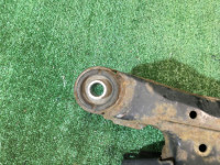 Travesaño trasero SUBARU LANCASTER OEM 20152AE000 BH9 BHE BH5 BE5 BE9 BEE 2000 EJ254