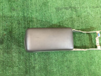 Guantera y reposabrazos SUBARU LANCASTER OEM 92111AE010AD BH9 2000 Silver 9G9