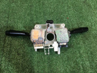 Mando de columna de dirección SUBARU LANCASTER OEM 83111AE020 BH9 2000 EJ254