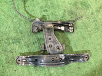 คานรองเกียร์ธรรมดา 41022AC180, 41021AC330, 41021AA120, 41021FC010 SUBARU FORESTER