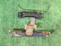 手动变速箱托梁 SUBARU FORESTER OEM 41022AC180, 41021AC330, 41021AA120, 41021FC010 SF5 SF9 1998 EJ20G