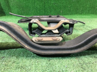 手动变速箱托梁 SUBARU FORESTER OEM 41022AC180, 41021AC330, 41021AA120, 41021FC010 SF5 SF9 1998 EJ20G