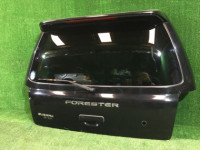 尾门 SUBARU FORESTER OEM 61701FC010, 60203FC020 SF5 SF9 1998 Black 47A