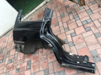 บังโคลนหลังขวา SUBARU FORESTER OEM 51402FC041 SF5 SF9 1998 Black 47A