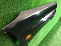 Guarda-lamas dianteiro direito SUBARU FORESTER OEM 57120FC000 SF5 SF9 1998 Black 47A