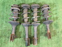 โช้คอัพ 20310FC000, 20310FC010, 20360FC101, 20360FC111 SUBARU FORESTER