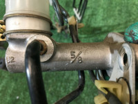 แม่ปั๊มคลัตช์บน SUBARU FORESTER OEM 37230FA010, 37250FA000 SF5 1998 EJ20G