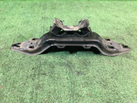 คานรองเกียร์ 41022AE121, 41021AC381 SUBARU IMPREZA