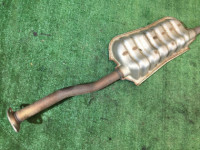 ท่อไอเสียท่อนกลาง SUBARU IMPREZA OEM 44200FG070 GE7 GE6 GH6 GH8 2008 EJ203