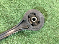 Подушка акпп верхняя SUBARU FORESTER OEM 41040AE010 SG5 SG9 SG 2002 EJ205