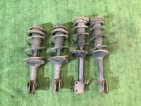 โช้คอัพ 20310SA000, 20310SA010, 20330SA020, 20360SA000, 20360SA010 SUBARU FORESTER
