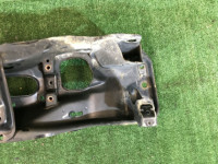 Travesaño delantero SUBARU FORESTER OEM 20100FA010 SF9, SF5 2000 EJ254