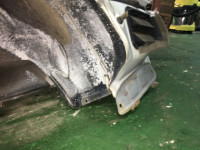 Aleta trasera izquierda SUBARU FORESTER OEM 51402FC052 SF5 SF9 SF 2000 white 51E