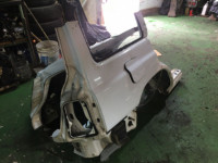 บังโคลนหลังขวา SUBARU FORESTER OEM 51402FC042 SF5 SF9 SF 2000 white 51E